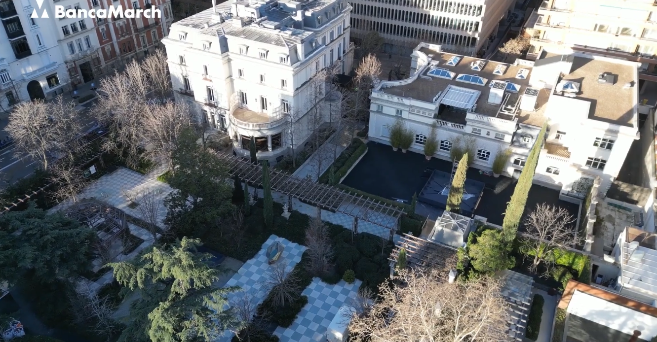 Reportaje · Lynda Benglis para Banca March — imagen 2